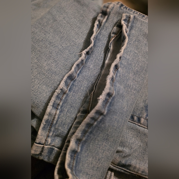 M Jeans by Maurices Distressed Flare Jeans Size 16 Curvy High Rise - Picture 14 of 15